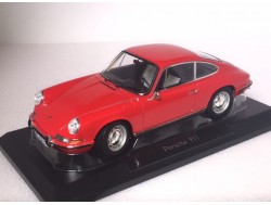 187200 Porsche 911 Coupe. Polo Red 1969. Norev 1:18